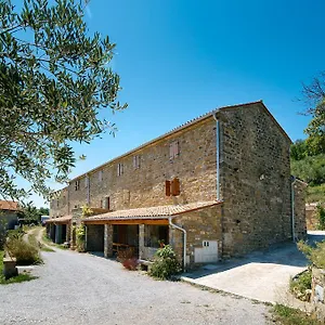 Appartement Casa Vuki 