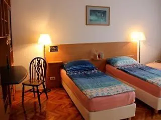Guest house Marta Studios & Rooms Ljubljana
